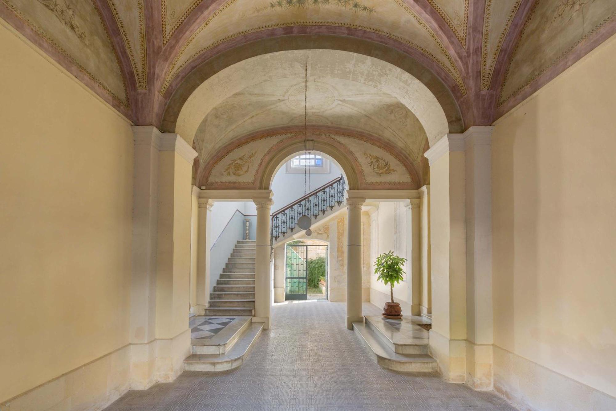 Dongiovanni Suite Lecce Exteriör bild