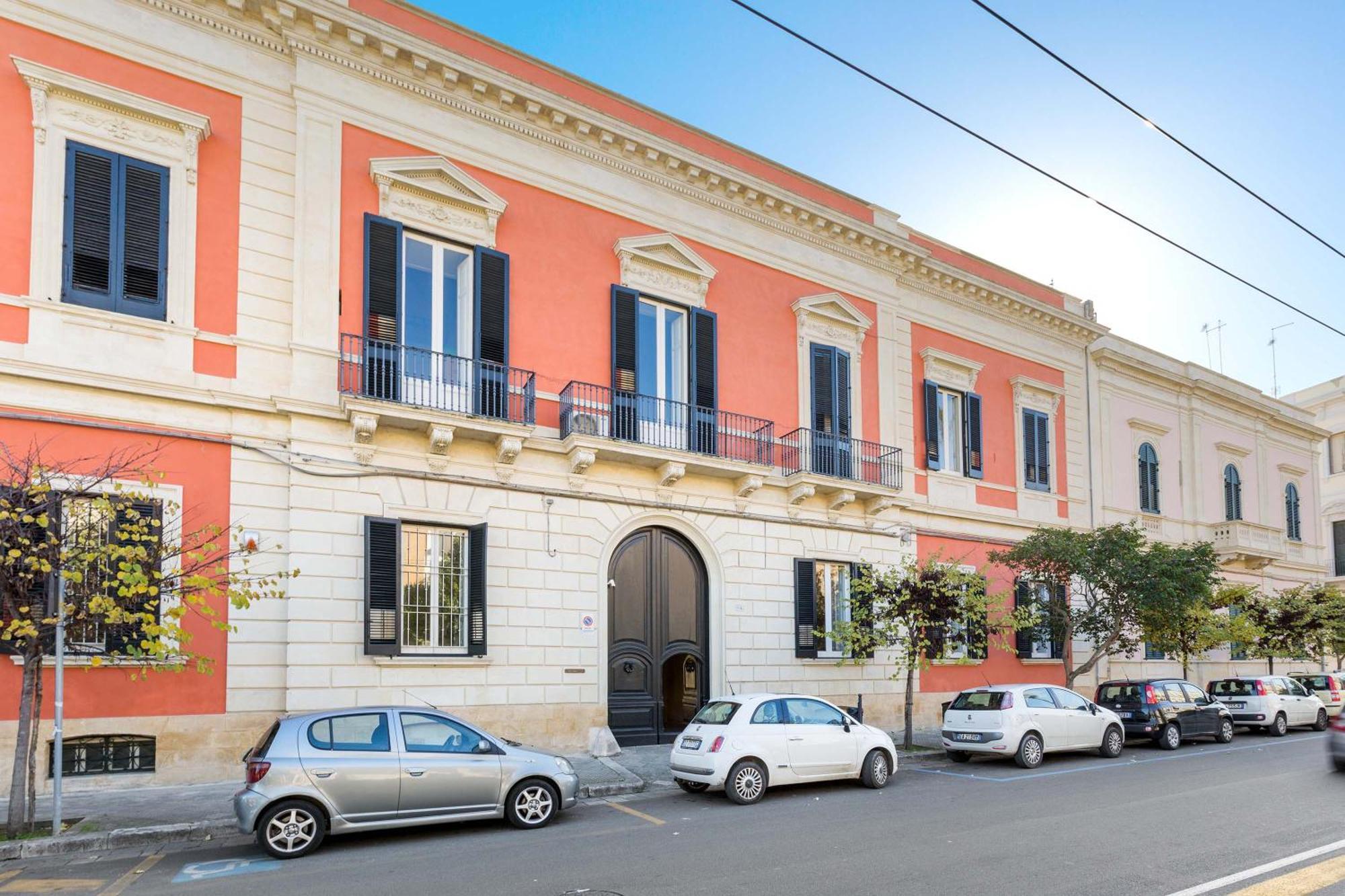 Dongiovanni Suite Lecce Exteriör bild